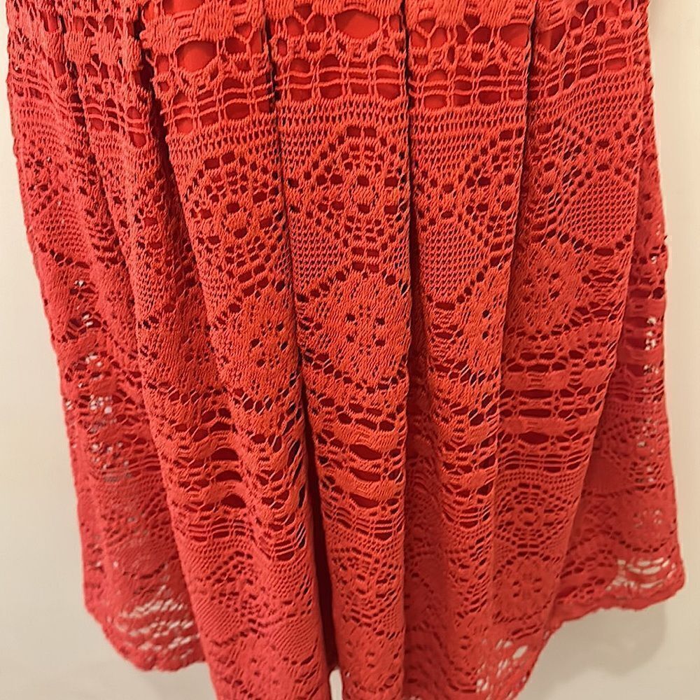 Madison Leigh Coral Melon MIDI sheath dress size 10 - Picture 2 of 8